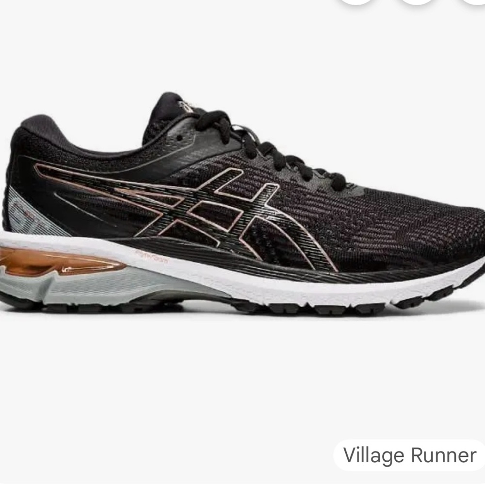 ASICS GT 2000-8 1012A591   Black and White  Women Running Shoes Sneakers